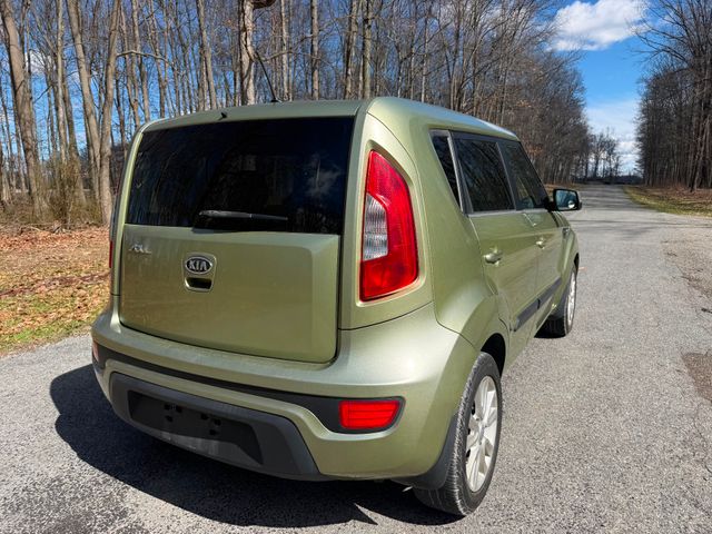 2012 Kia Soul +