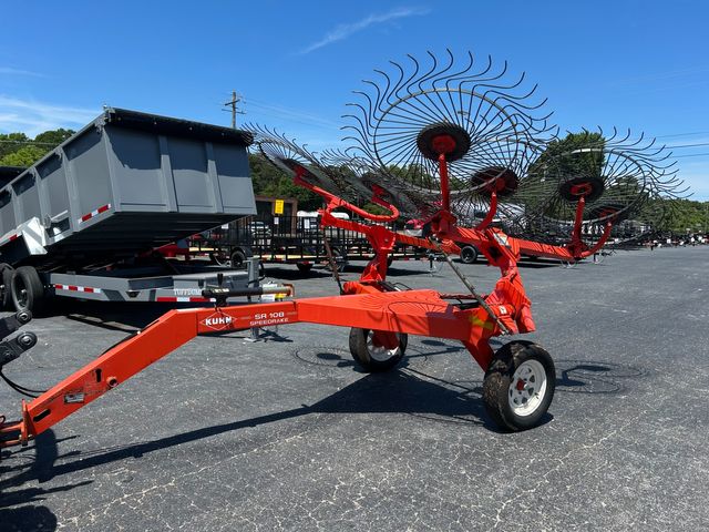 2012 Kuhn SR108 8 Wheel Hay Rake  | Madison, Georgia | Youngblood Tractor in Madison, Georgia 30650