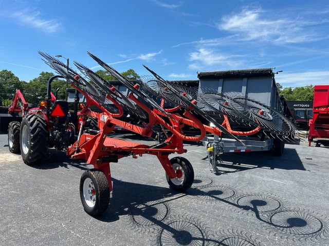 2012 Kuhn SR108 8 Wheel Hay Rake  | Madison, Georgia | Youngblood Tractor
