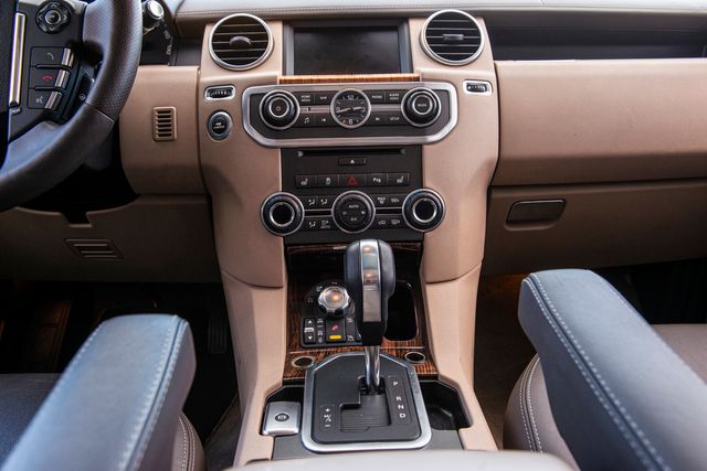 2012 Land Rover LR4 HSE LUX | Van Nuys, CA | Stellar Auto INC. 2012 Land Rover LR4 HSE LUX | Van Nuys, CA | Stellar Auto INC.