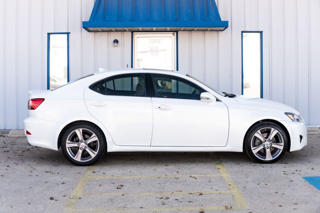 2012 Lexus IS 250 NAV LEATHER SUNROOF LOADED CLEAN CARFAX 2 OWNERS 2012 Lexus IS 250 NAV LEATHER SUNROOF LOADED CLEAN CARFAX 2 OWNERS