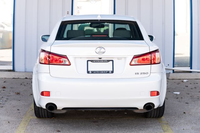 2012 Lexus IS 250 NAV LEATHER SUNROOF LOADED CLEAN CARFAX 2 OWNERS