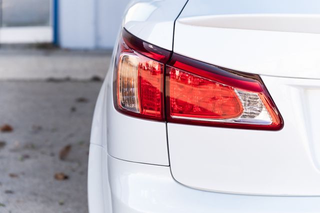 2012 Lexus IS 250 NAV LEATHER SUNROOF LOADED CLEAN CARFAX 2 OWNERS