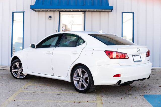 2012 Lexus IS 250 NAV LEATHER SUNROOF LOADED CLEAN CARFAX 2 OWNERS