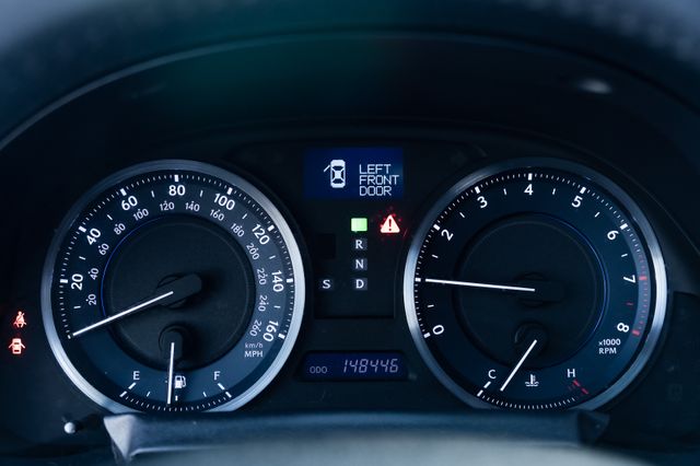 2012 Lexus IS 250 NAV LEATHER SUNROOF LOADED CLEAN CARFAX 2 OWNERS