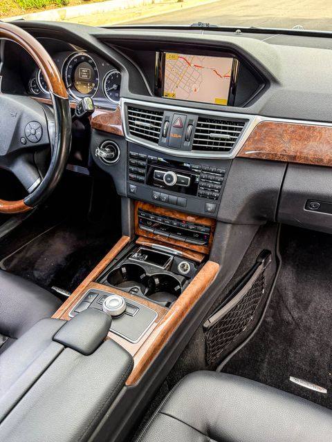 2012 Mercedes-Benz E-Class E 350 Luxury | Agoura Hills, CA | SoCal Auto Group 2012 Mercedes-Benz E-Class E 350 Luxury | Agoura Hills, CA | SoCal Auto Group
