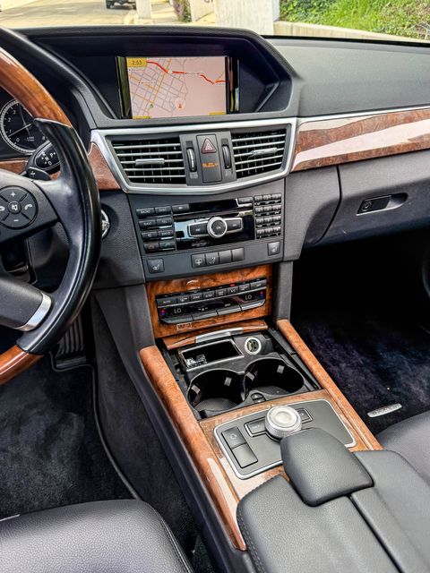 2012 Mercedes-Benz E-Class E 350 Luxury | Agoura Hills, CA | SoCal Auto Group 2012 Mercedes-Benz E-Class E 350 Luxury | Agoura Hills, CA | SoCal Auto Group