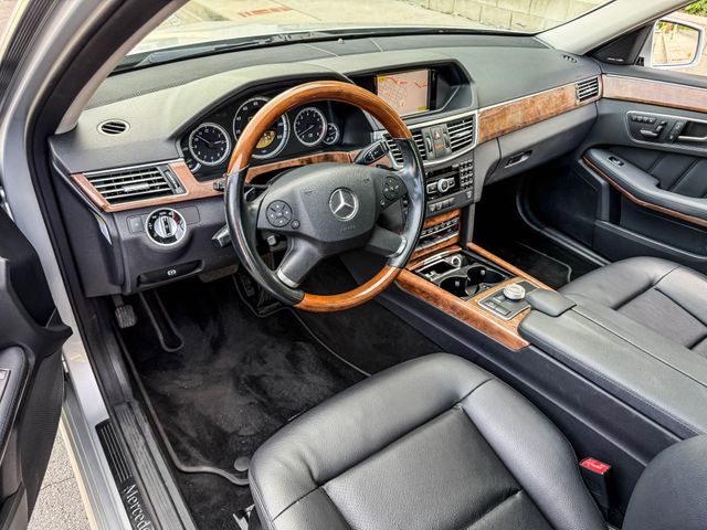 2012 Mercedes-Benz E-Class E 350 Luxury | Agoura Hills, CA | SoCal Auto Group 2012 Mercedes-Benz E-Class E 350 Luxury | Agoura Hills, CA | SoCal Auto Group