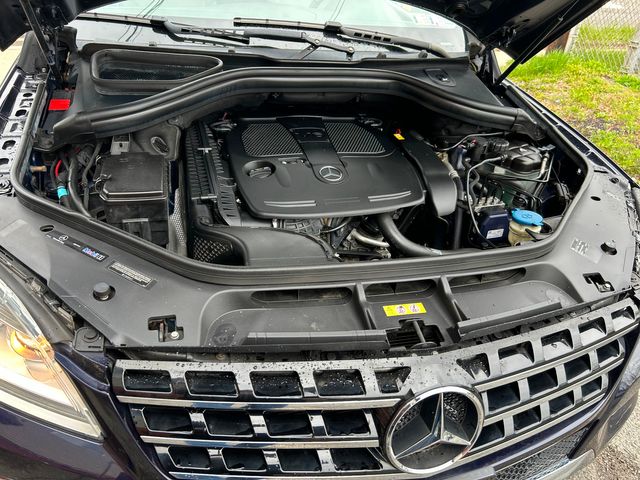 2012 Mercedes-Benz ML350  | New Brunswick, New Jersey | Brilliant Auto Sales