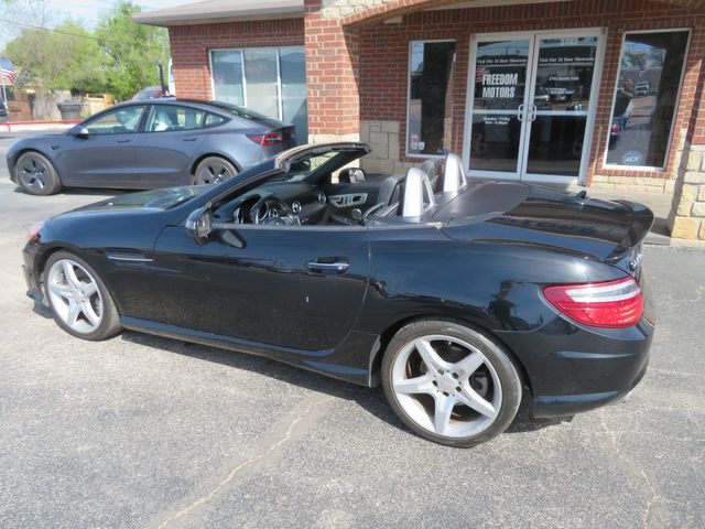 2012 Mercedes-Benz SLK-350