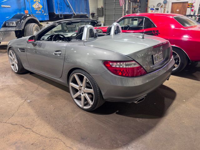 2012 Mercedes-Benz SLK 350 | Valley Park, Missouri | VELOCITY PERFORMANCE GARAGE 2012 Mercedes-Benz SLK 350 | Valley Park, Missouri | VELOCITY PERFORMANCE GARAGE