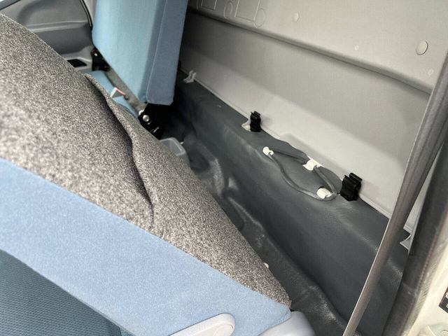 2012 Mitsubishi Fuso FE125 4X2 2dr Regular Cab 126.0 137.4 in. WB | Houston, TX | Houston Auto Credit 2012 Mitsubishi Fuso FE125 4X2 2dr Regular Cab 126.0 137.4 in. WB | Houston, TX | Houston Auto Credit