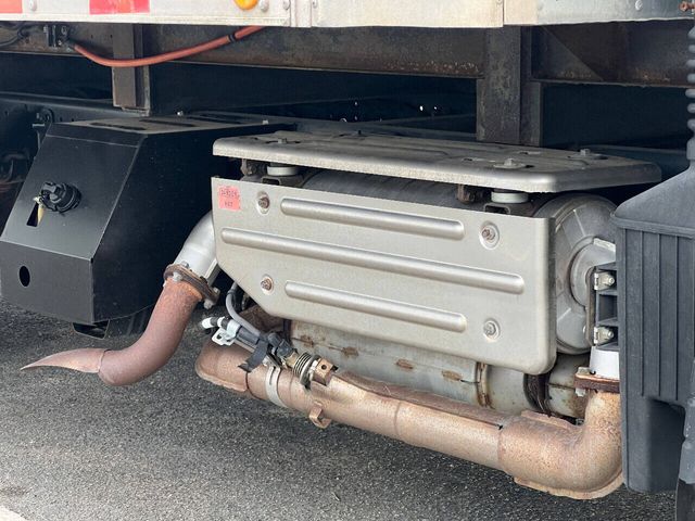 2012 Mitsubishi Fuso FE125 4X2 2dr Regular Cab 126.0 137.4 in. WB | Houston, TX | Houston Auto Credit 2012 Mitsubishi Fuso FE125 4X2 2dr Regular Cab 126.0 137.4 in. WB | Houston, TX | Houston Auto Credit