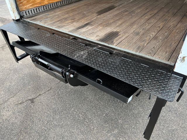 2012 Mitsubishi Fuso FE125 4X2 2dr Regular Cab 126.0 137.4 in. WB | Houston, TX | Houston Auto Credit 2012 Mitsubishi Fuso FE125 4X2 2dr Regular Cab 126.0 137.4 in. WB | Houston, TX | Houston Auto Credit