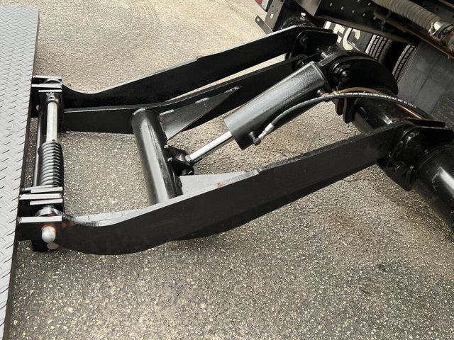 2012 Mitsubishi Fuso FE125 4X2 2dr Regular Cab 126.0 137.4 in. WB | Houston, TX | Houston Auto Credit 2012 Mitsubishi Fuso FE125 4X2 2dr Regular Cab 126.0 137.4 in. WB | Houston, TX | Houston Auto Credit