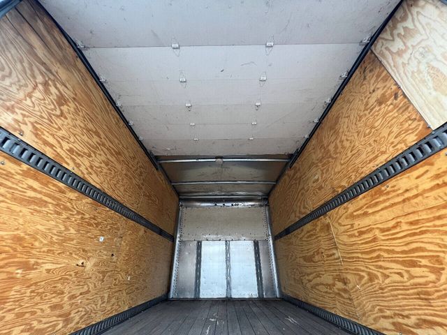 2012 Mitsubishi Fuso FE125 4X2 2dr Regular Cab 126.0 137.4 in. WB | Houston, TX | Houston Auto Credit 2012 Mitsubishi Fuso FE125 4X2 2dr Regular Cab 126.0 137.4 in. WB | Houston, TX | Houston Auto Credit