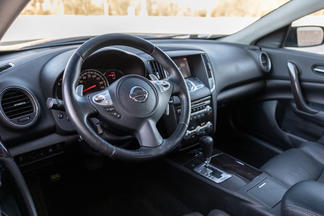 2012 Nissan Maxima 3.5 S w/ Heated Seats &amp; Steering Wheel, Bluetooth