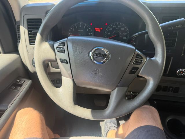 2012 Nissan NV SV Van 3D