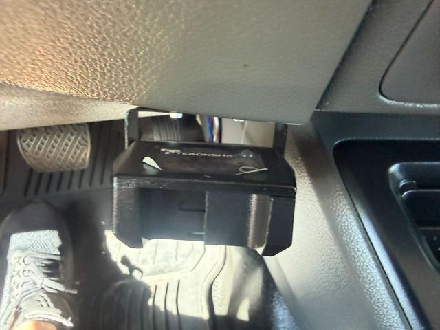 2012 Nissan NV SV Van 3D