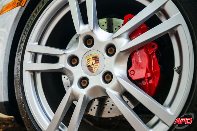 2012 Porsche 911 Carrera 4S