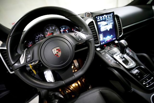 2012 Porsche Cayenne S | Burbank, California | MDK International