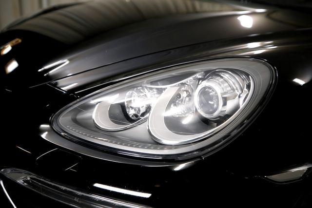 2012 Porsche Cayenne S | Burbank, California | MDK International 2012 Porsche Cayenne S | Burbank, California | MDK International