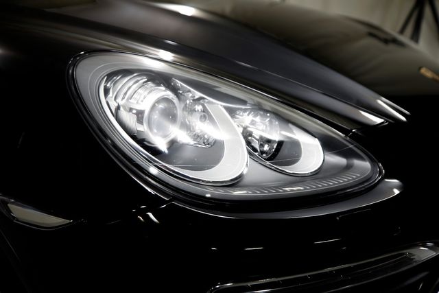 2012 Porsche Cayenne S | Burbank, California | MDK International 2012 Porsche Cayenne S | Burbank, California | MDK International