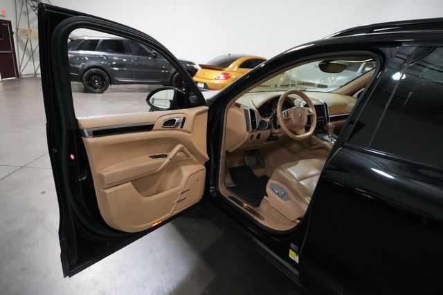 2012 Porsche Cayenne S