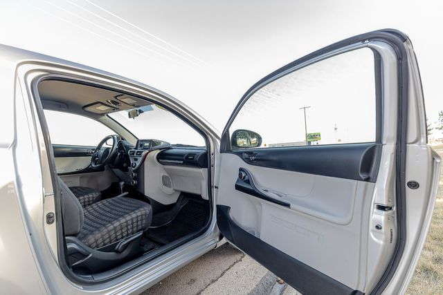 2012 Scion iQ Base | Great Falls, Montana | Bleskin Motor Company 2012 Scion iQ Base | Great Falls, Montana | Bleskin Motor Company