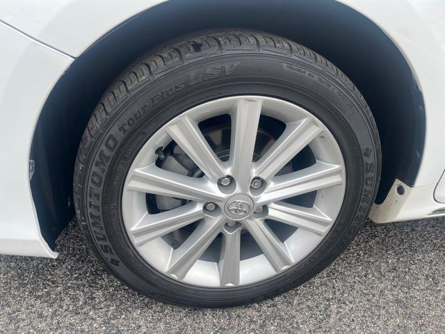 2012 Toyota Camry Hybrid XLE Imports and More Inc