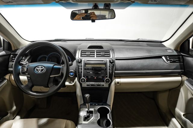 2012 Toyota Camry Hybrid LE