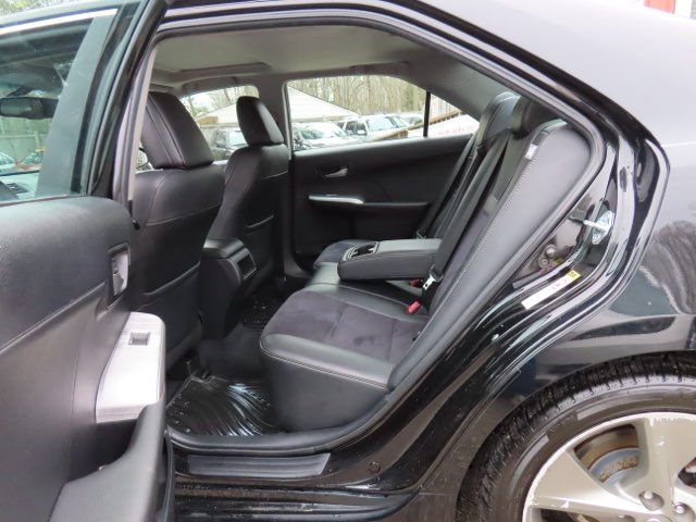 2012 Toyota Camry SE V6