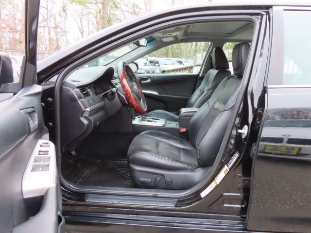 2012 Toyota Camry SE V6