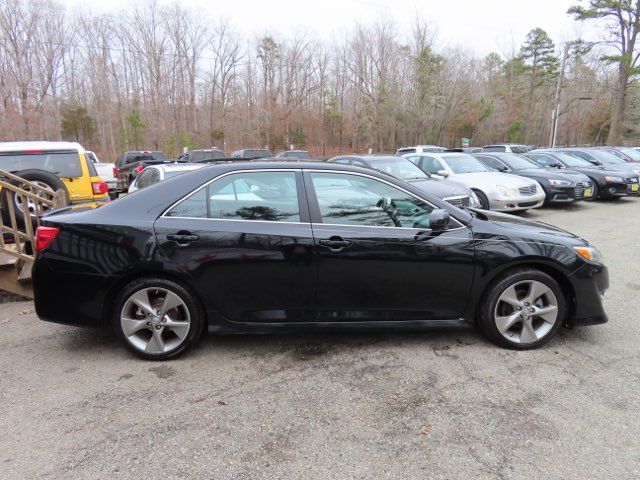 2012 Toyota Camry SE V6