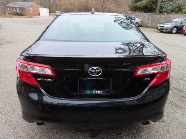 2012 Toyota Camry SE V6