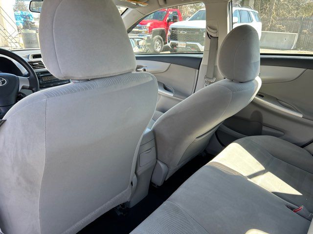 2012 Toyota Corolla LE