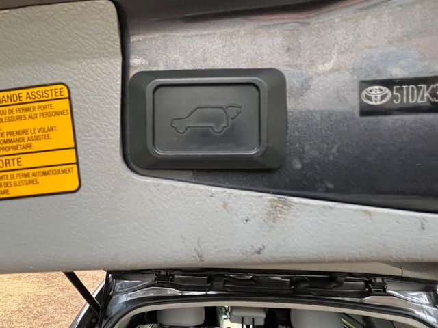 2012 Toyota Highlander Base | Atlanta, Georgia | Anything Automotive