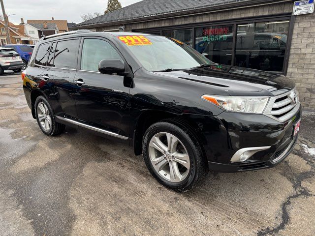 2012 Toyota Highlander Limited | Milwaukee, Wisconsin | Millennium Motor Sales