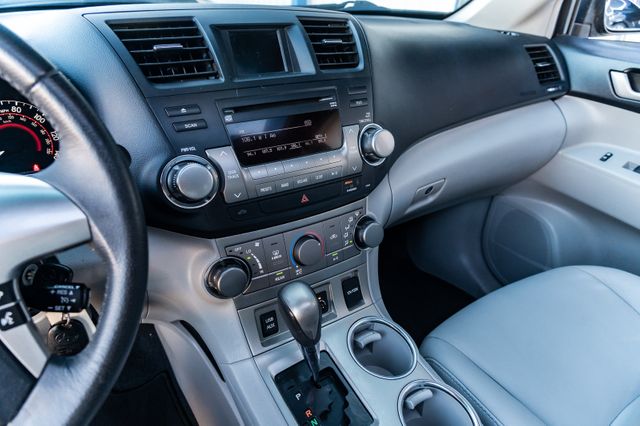 2012 Toyota Highlander SE 2012 Toyota Highlander SE