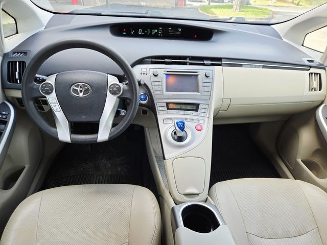2012 Toyota Prius Three | Ellisville, MO | AutoPort 2012 Toyota Prius Three | Ellisville, MO | AutoPort