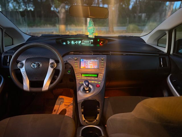 2012 Toyota Prius Four | Reseda, CA | Angeles Auto Alliance 2012 Toyota Prius Four | Reseda, CA | Angeles Auto Alliance