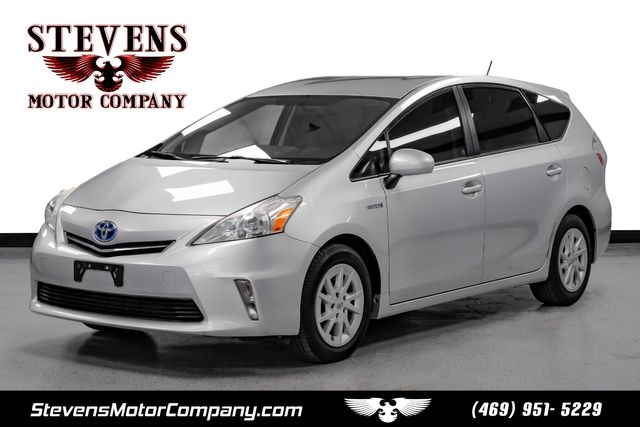 2012 Toyota Prius V Two OneOwner 32ServiceRecords | Dallas, TX | Stevens Motor Company LLC