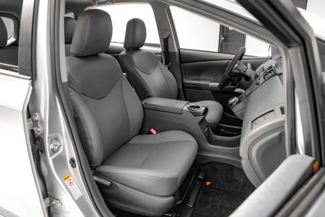 2012 Toyota Prius V Two OneOwner 32ServiceRecords | Dallas, TX | Stevens Motor Company LLC