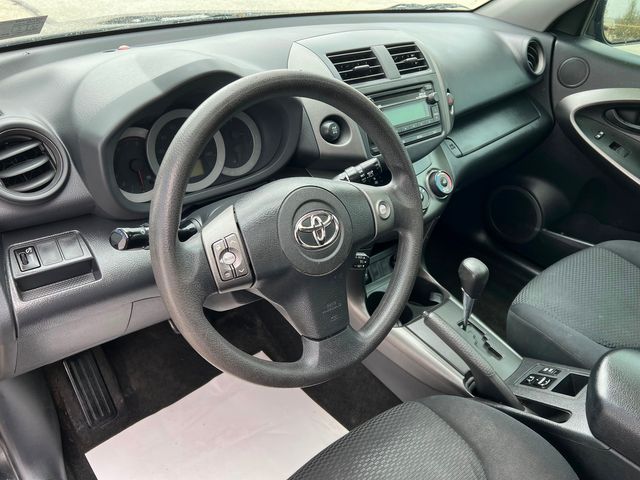 2012 Toyota RAV4 AWD LE