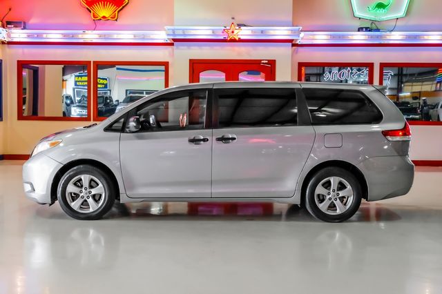 2012 Toyota Sienna LE 8-Passenger | New York, NY | Spincar Demo Account 2012 Toyota Sienna LE 8-Passenger | New York, NY | Spincar Demo Account