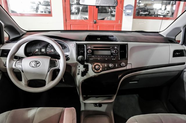 2012 Toyota Sienna LE 8-Passenger | New York, NY | Spincar Demo Account