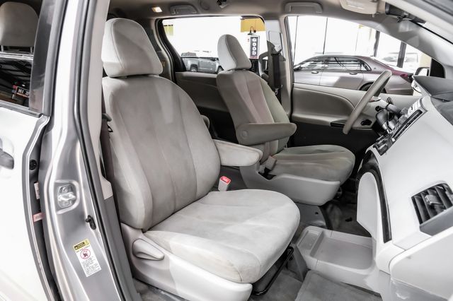 2012 Toyota Sienna LE 8-Passenger | New York, NY | Spincar Demo Account 2012 Toyota Sienna LE 8-Passenger | New York, NY | Spincar Demo Account