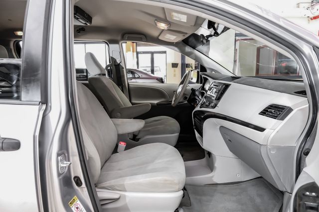 2012 Toyota Sienna LE 8-Passenger | New York, NY | Spincar Demo Account 2012 Toyota Sienna LE 8-Passenger | New York, NY | Spincar Demo Account