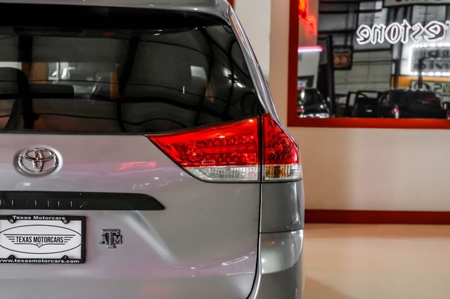 2012 Toyota Sienna LE 8-Passenger | New York, NY | Spincar Demo Account