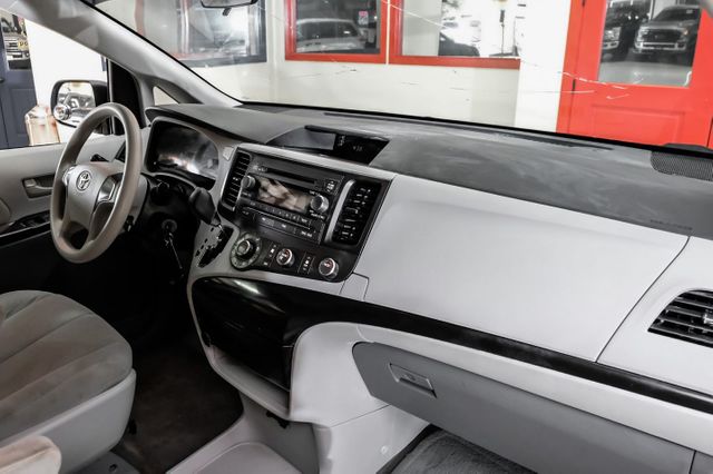 2012 Toyota Sienna LE 8-Passenger | Addison, TX | Mr Car Guys